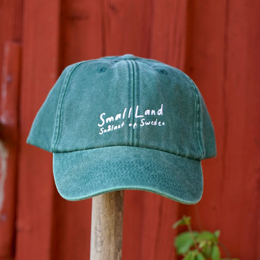 Brn eller grön: Småland / Small Land. Officiell patriot-keps.